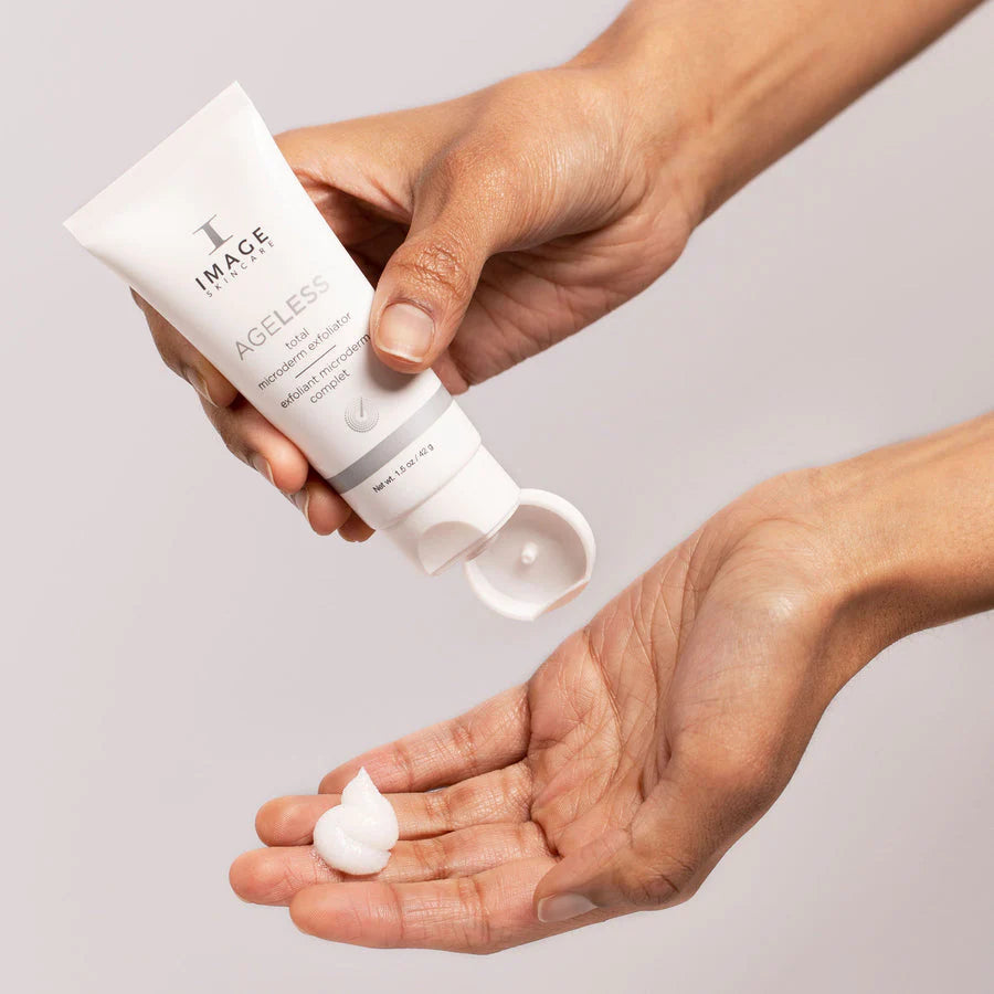 AGELESS TOTAL MICRODERM EXFOLIATOR - Hidden Beauty