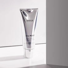 Load image into Gallery viewer, THE MAX STEM CELL FACIAL CLEANSER - Hidden Beauty Shop
